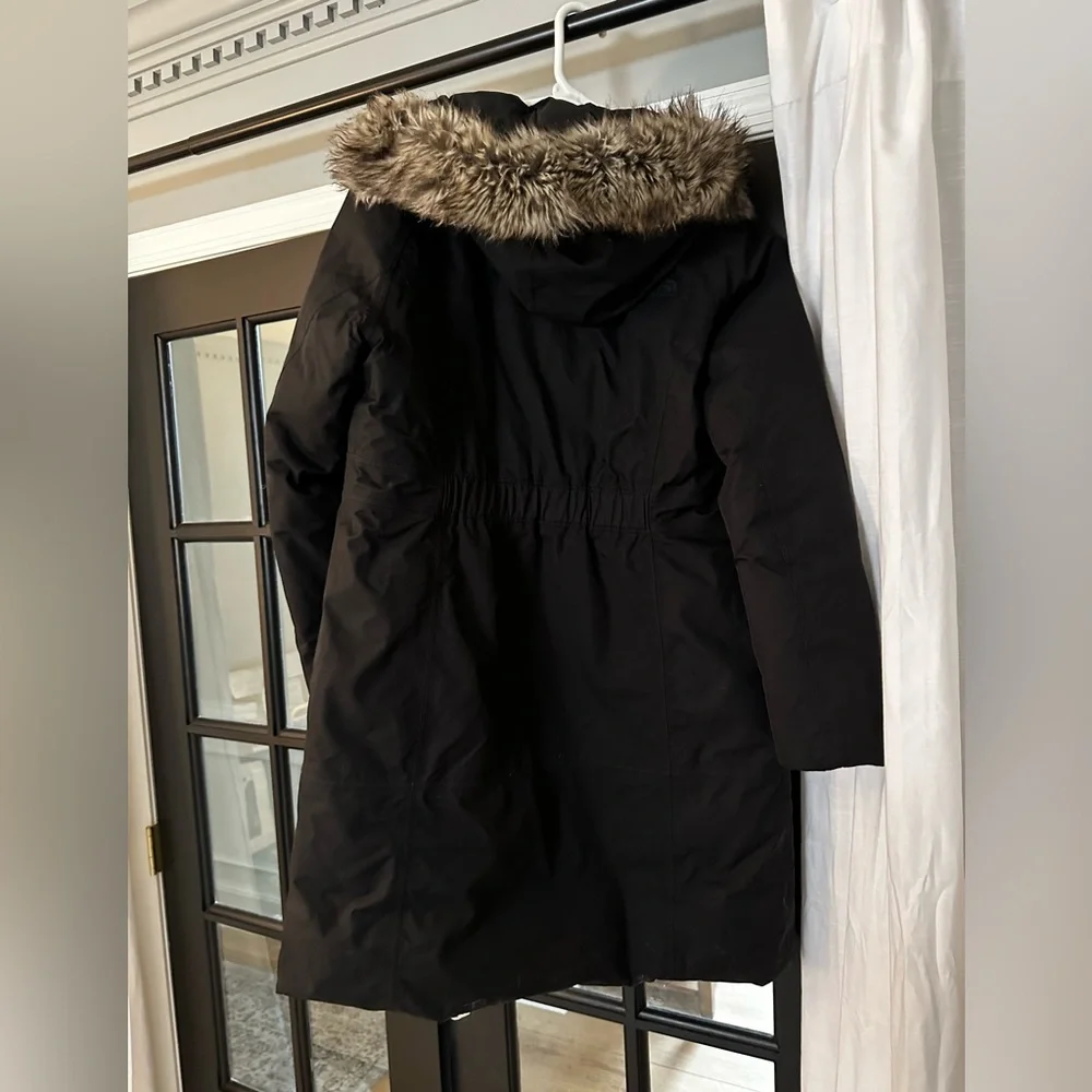 The North Face Women's Arctic Down Parka - Picture 3 of 6
